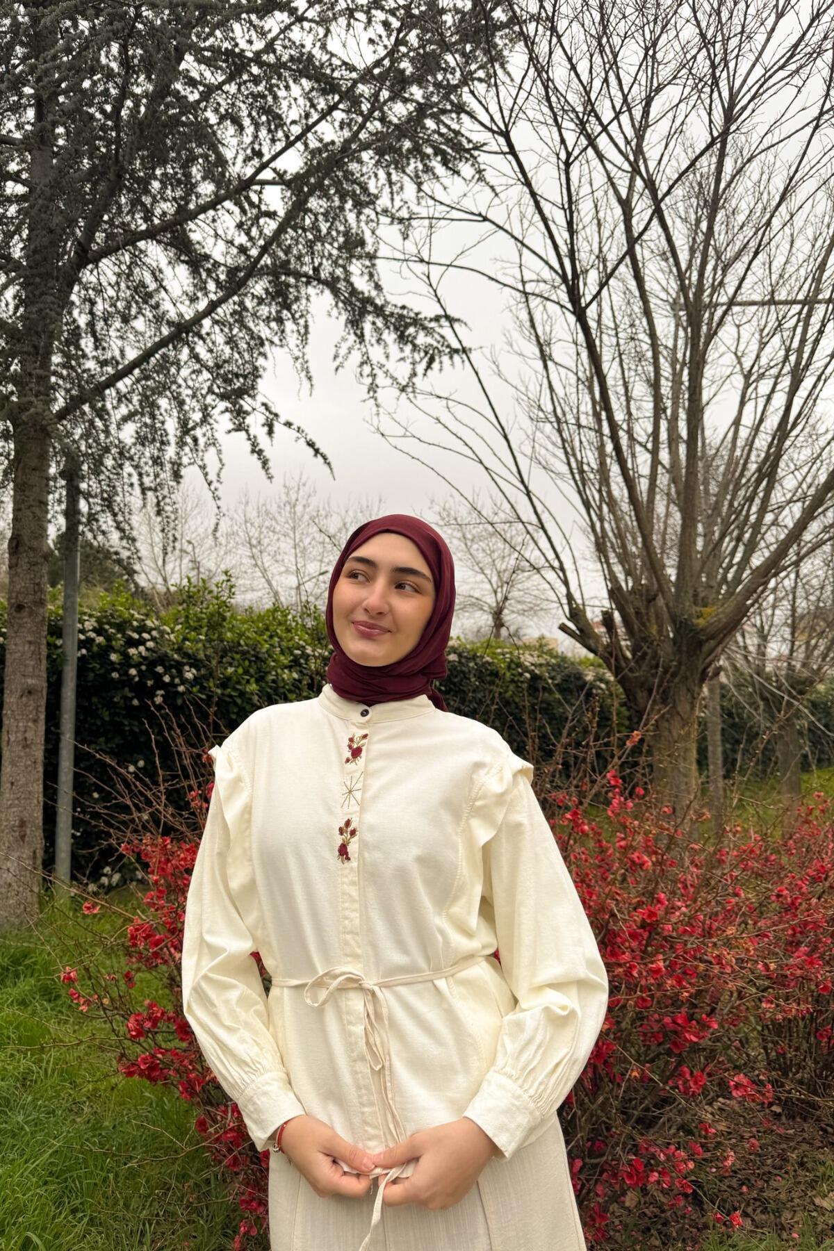 Aybüke Güler Look-4