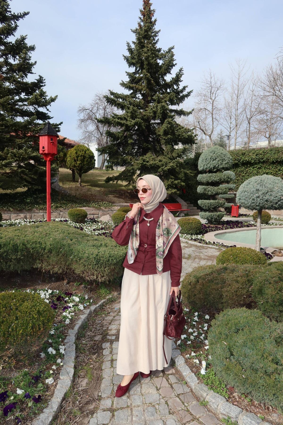 Sema Henna Look - 10