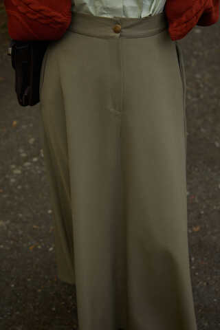 A-Line Skirt Khaki (1)