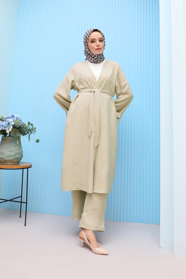 Apolet Detaylı Kuşaklı Takım Taş 