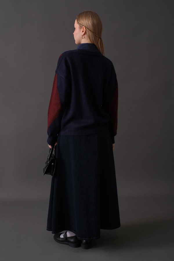 Argyle Pattern Cardigan Navy - 12