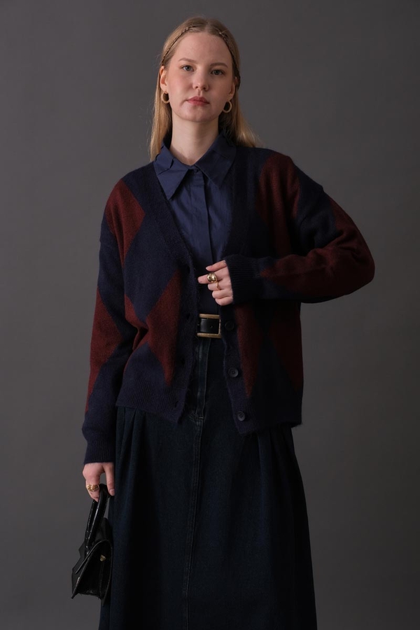 Argyle Pattern Cardigan Navy - 4