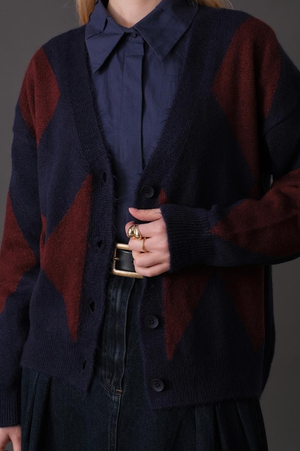 Argyle Pattern Cardigan Navy - 7