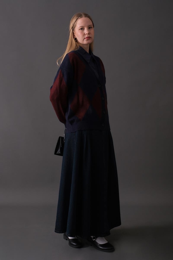 Argyle Pattern Cardigan Navy - 9