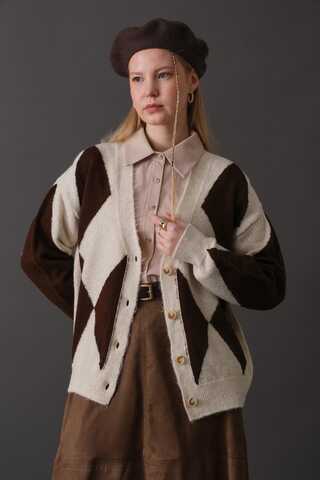 Argyle Pattern Cardigan Stone - 1