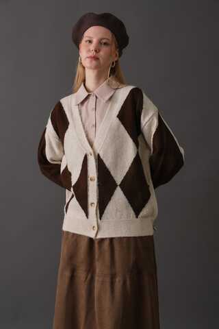 Argyle Pattern Cardigan Stone - 12