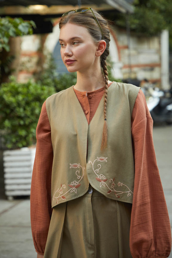 Asimetrik Etekli Yelek Takım Haki - 8