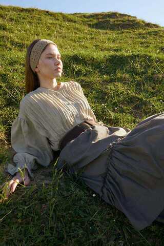 Asimetrik Fırfırlı Etek Taş - 8