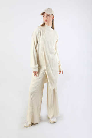 Asimetrik Triko Takım Krem - 5
