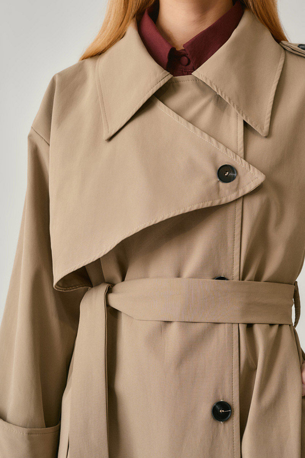 Asymmetrical Drop Shoulder Trenchcoat Beige - 15