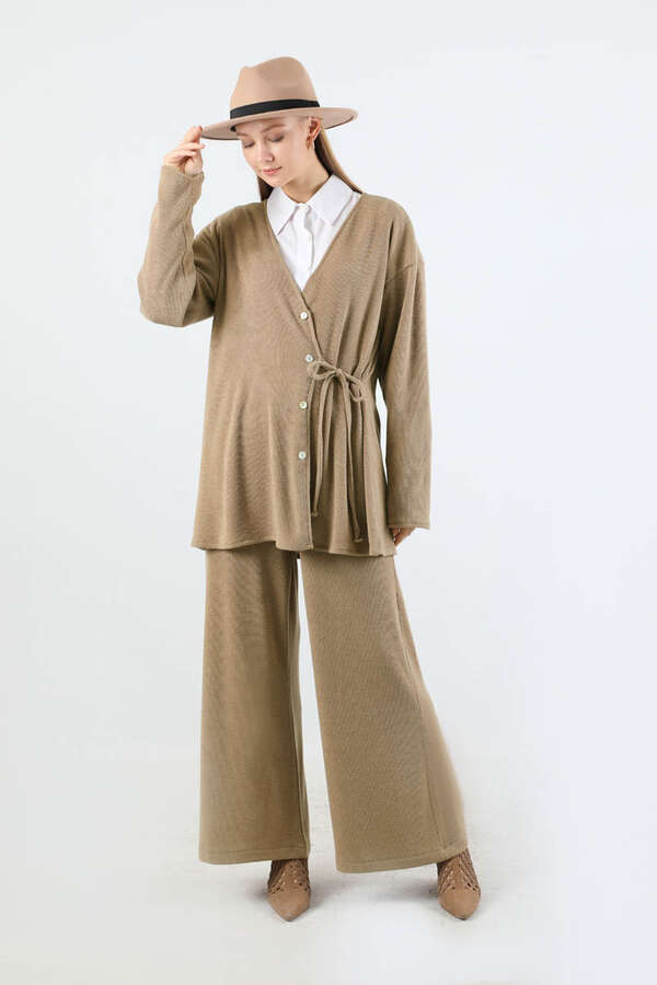 Bağlamalı Örme Hırka Takım Camel - 1