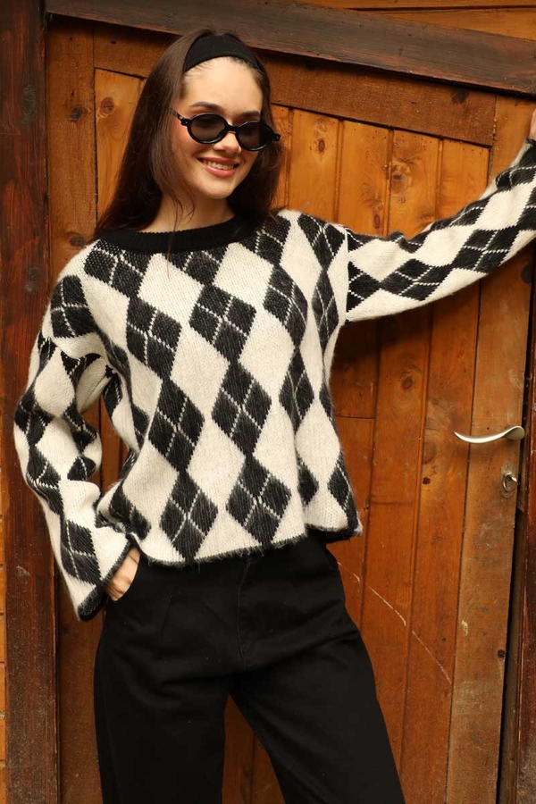 Baklava Tüylü Kazak Beyaz - 2