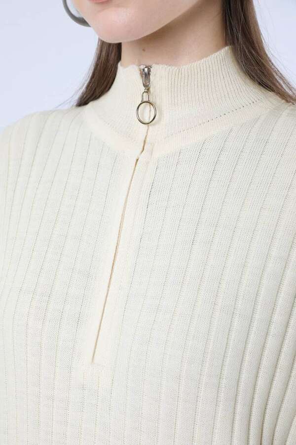 Balıkçı Yaka Triko Elbise Krem - 4