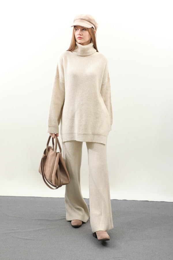 Balıkçı Yaka Triko Takım Taş - 3