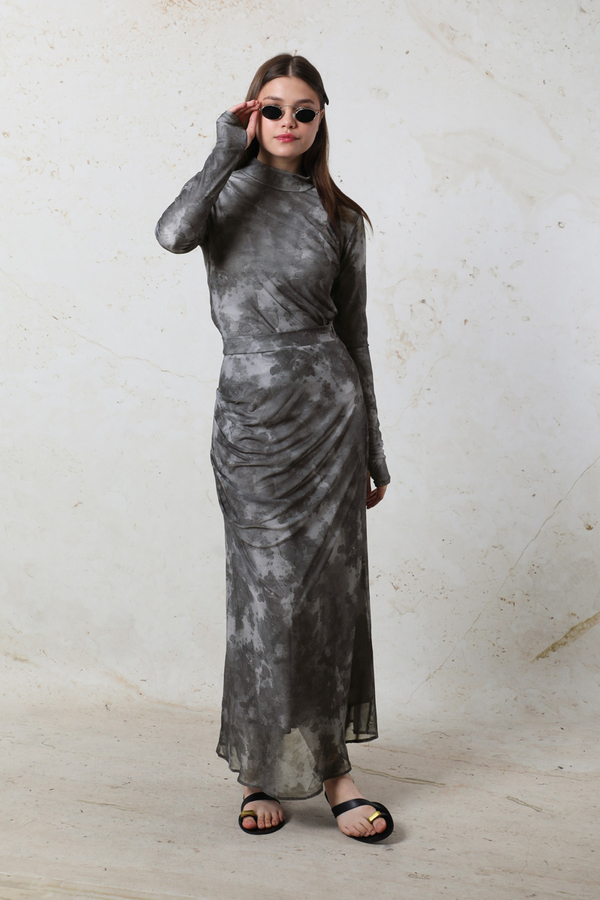 Batik Desenli Body Füme 