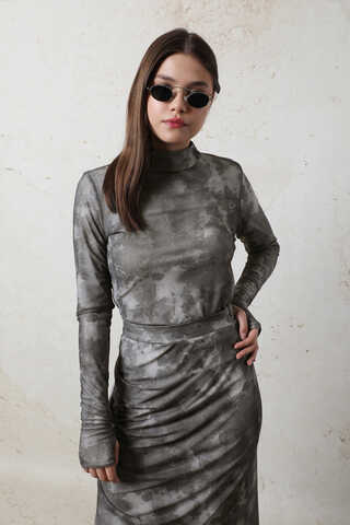 Batik Desenli Body Füme - 4