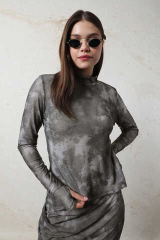 Batik Desenli Body Füme - 5