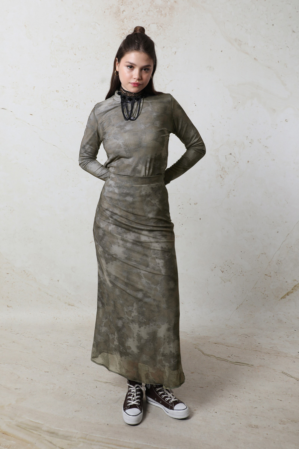 Batik Desenli Body Haki - 4