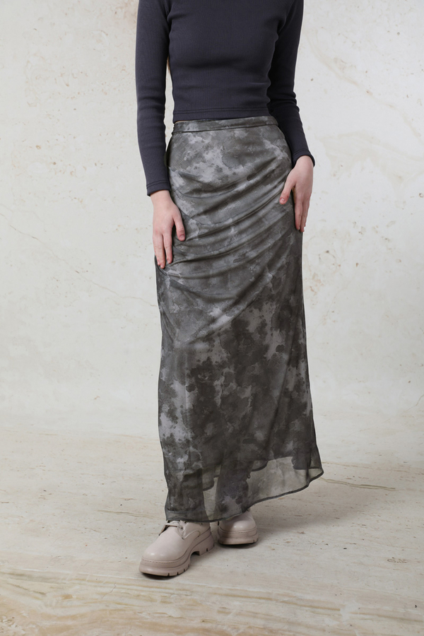 Batik Desenli Tül Etek Füme - 4