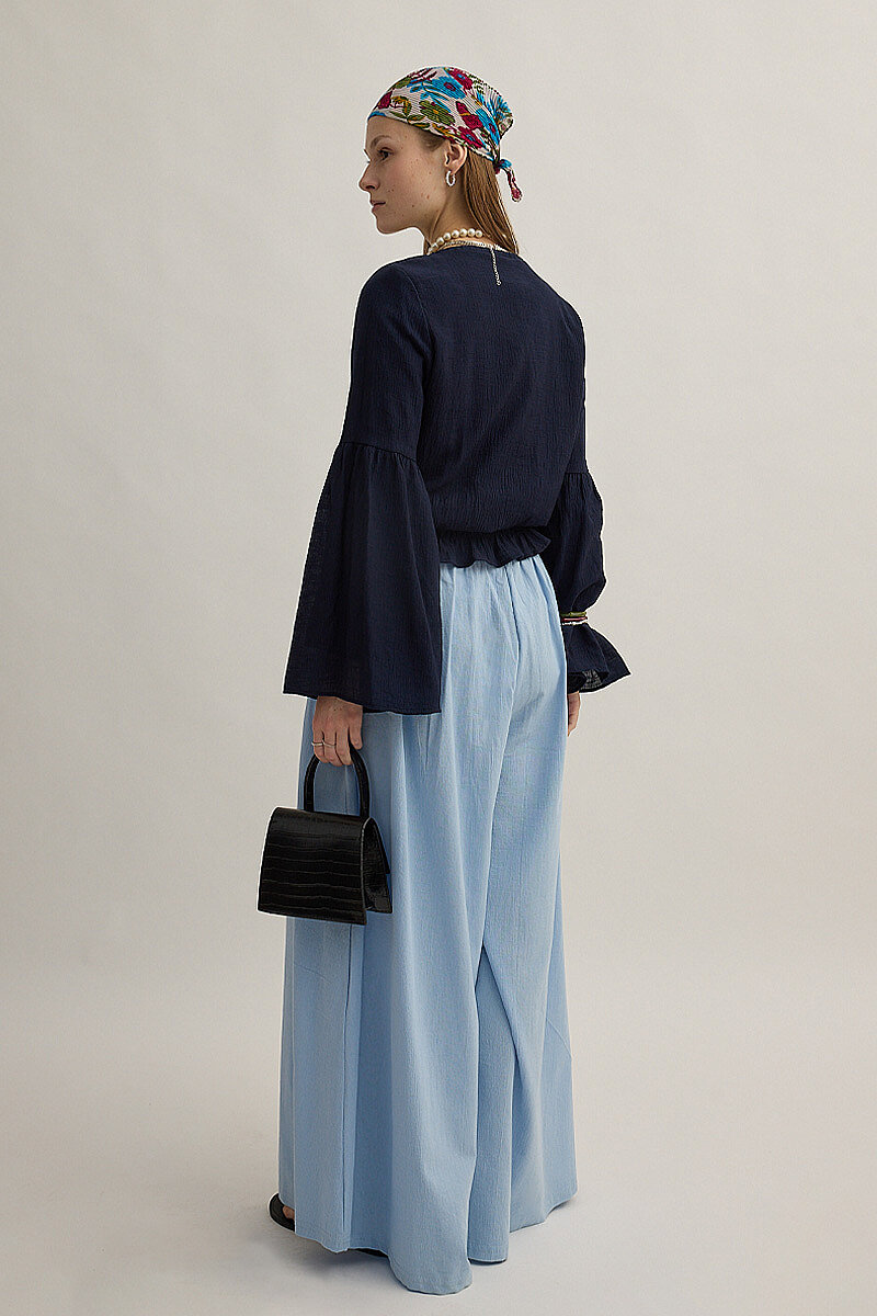 Beli Gipe Detaylı Bluz Lacivert - 5