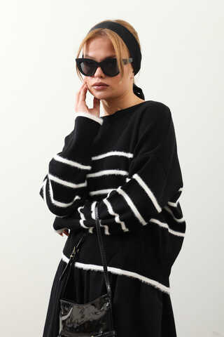 Biyeli Kısa Kazak Siyah - 12