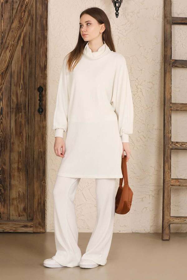 Throated Knitwear Spanish Suit Ecru - 1