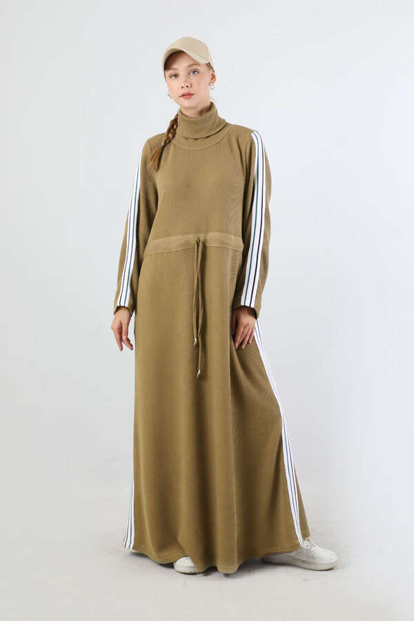 Boğazlı Triko Elbise Camel 