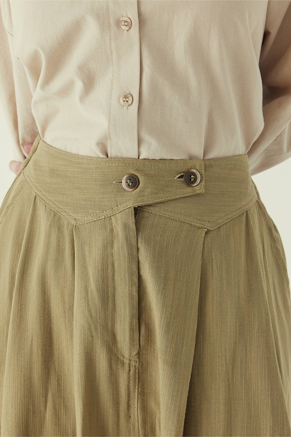 Buttoned Belt Skirt Khaki - 3