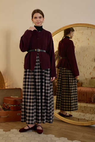 Buttoned Knit Cardigan Burgundy (1)