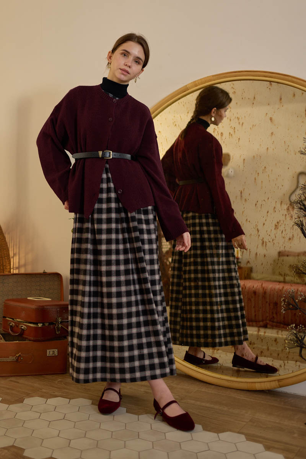 Buttoned Knit Cardigan Burgundy - 5