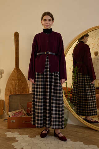 Buttoned Knit Cardigan Burgundy - 1