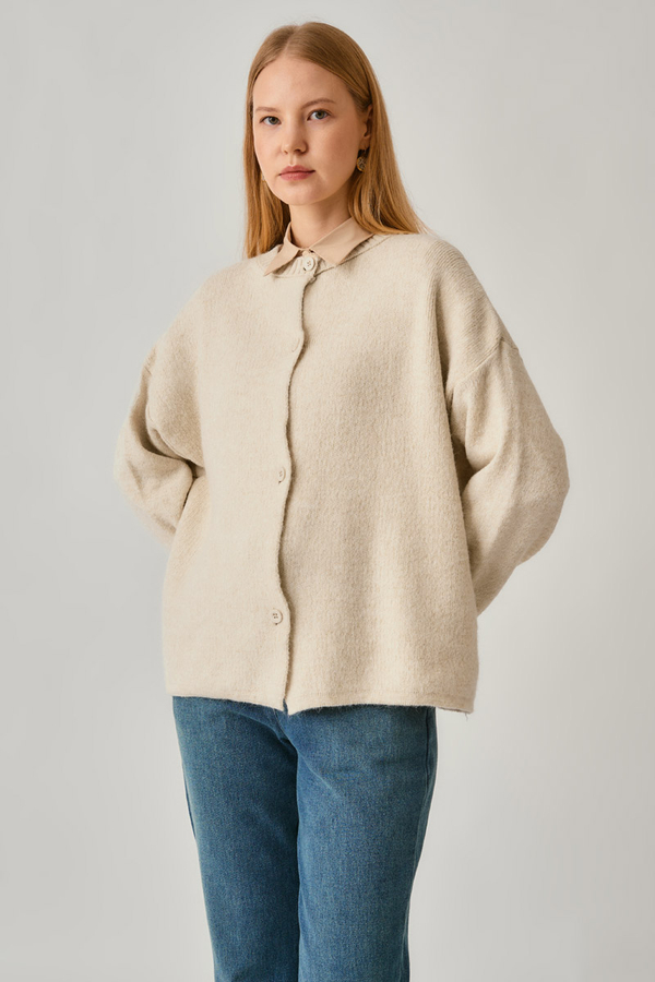 Buttoned Knit Cardigan Ecru - 17