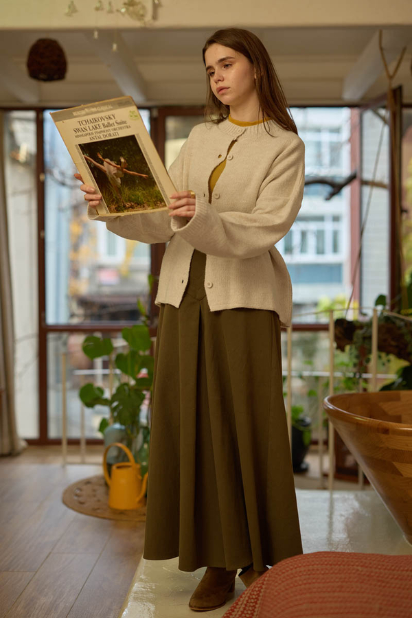 Buttoned Knit Cardigan Ecru - 18