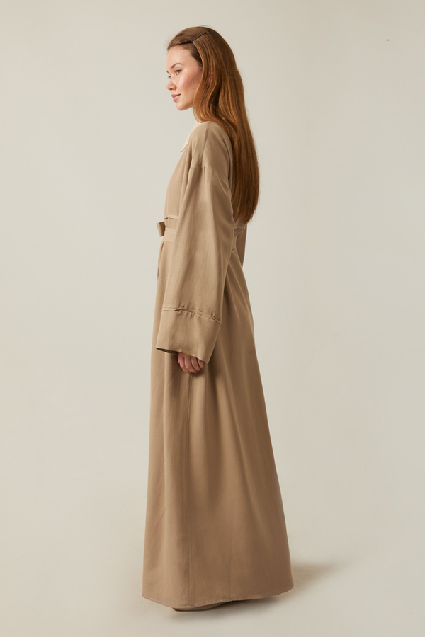 Buttoned Linen Abaya Camel - 9