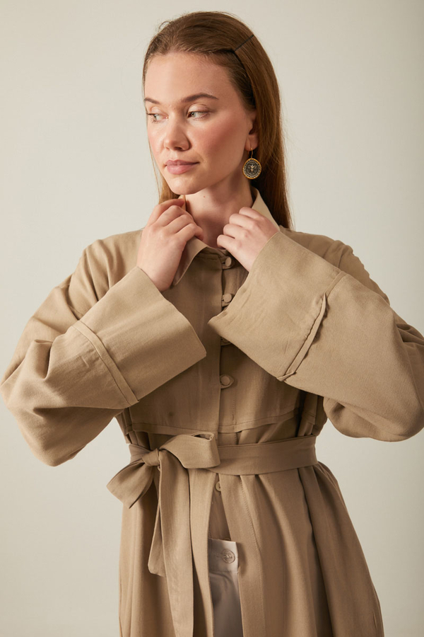 Buttoned Linen Abaya Camel - 12
