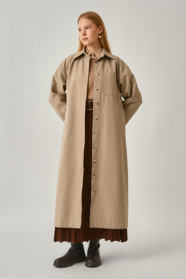 Buttoned Long Trenchcoat Beige 