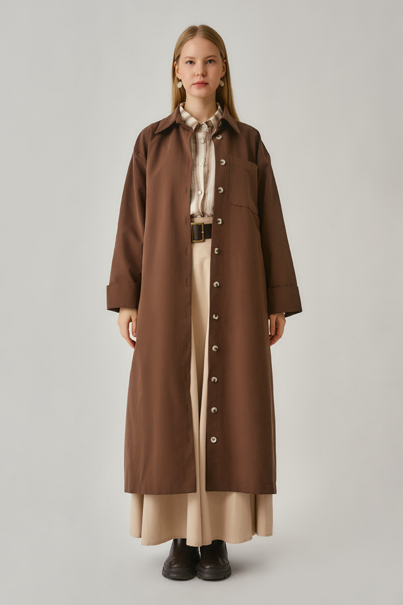 Buttoned Long Trenchcoat Brown