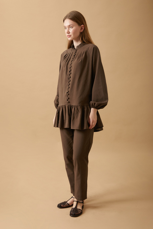 Buttoned Ruffle Set Brown - 3