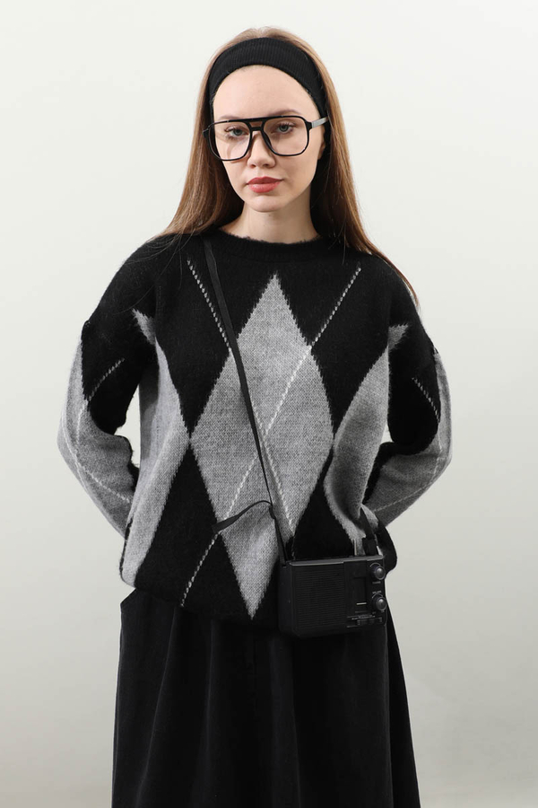 Büyük Baklava Desenli Kazak Siyah - 1