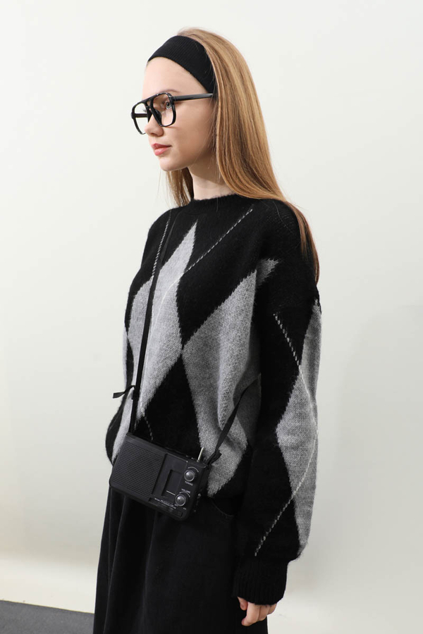 Büyük Baklava Desenli Kazak Siyah - 3