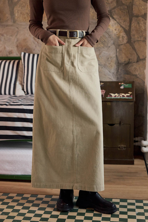 Büyük Cepli Gabardin Etek Taş (1)