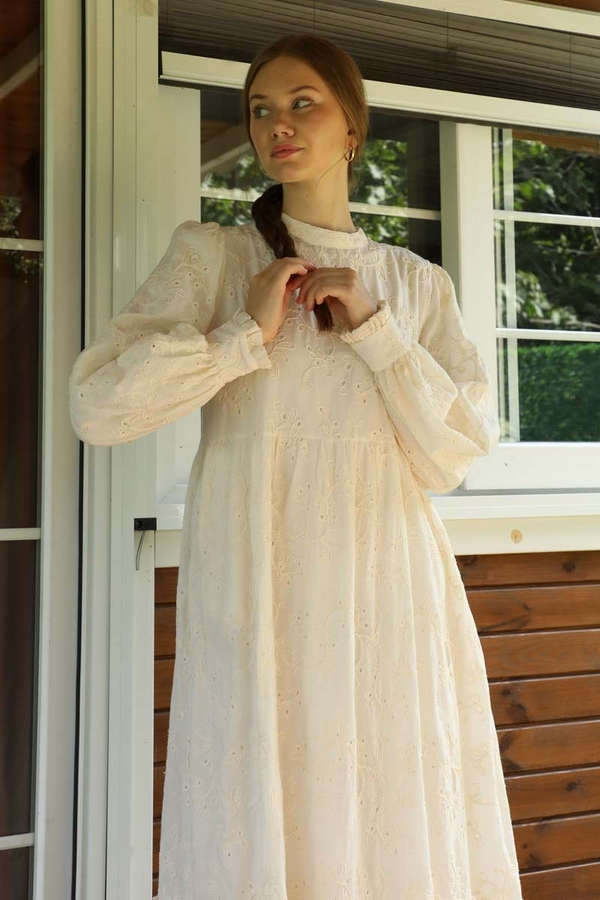 Büzgülü Brode Elbise Krem - 3