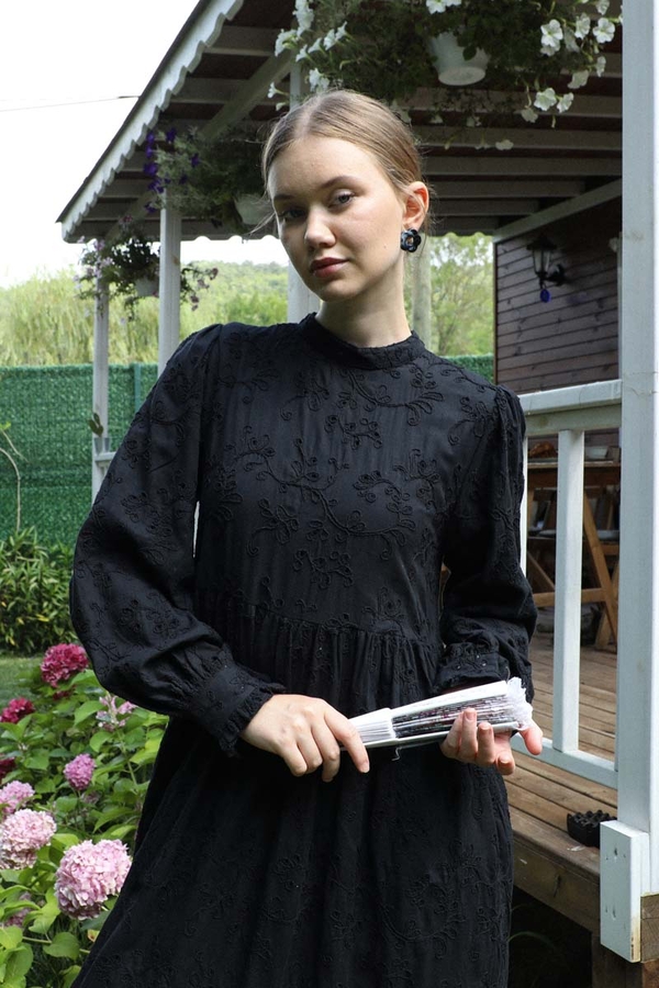 Büzgülü Brode Elbise Siyah - 2