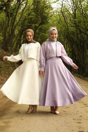 Çağdaş Stile Eşlik Eden Tesettür Giyim Kombinleri