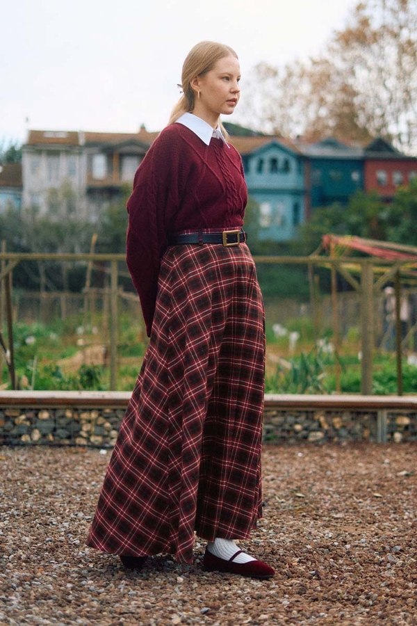 Checked A-Line Skirt Burgundy - 6