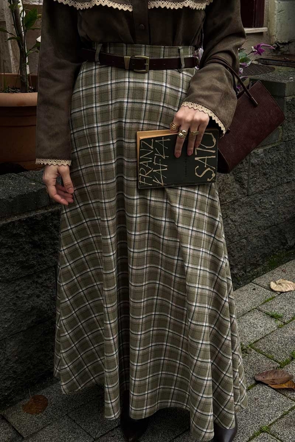 Checked A-Line Skirt Khaki
