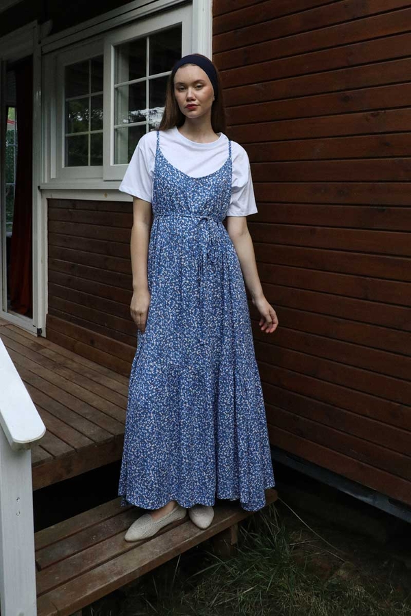 Çiçek Desenli İnce Askılı Elbise Mavi - 2