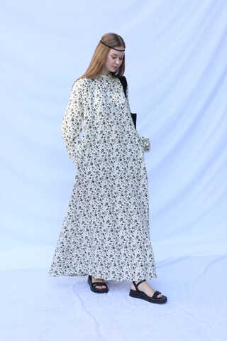 Çiçek Desenli Müslin Elbise Siyah - 3