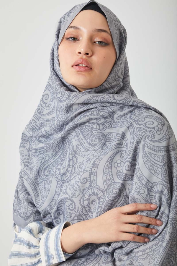 Çiçek Motifli Şal Açık Gri - 4
