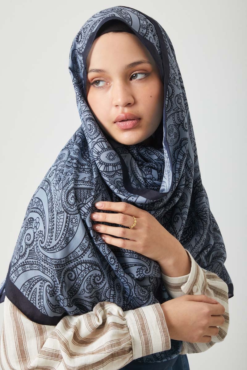 Çiçek Motifli Şal İndigo